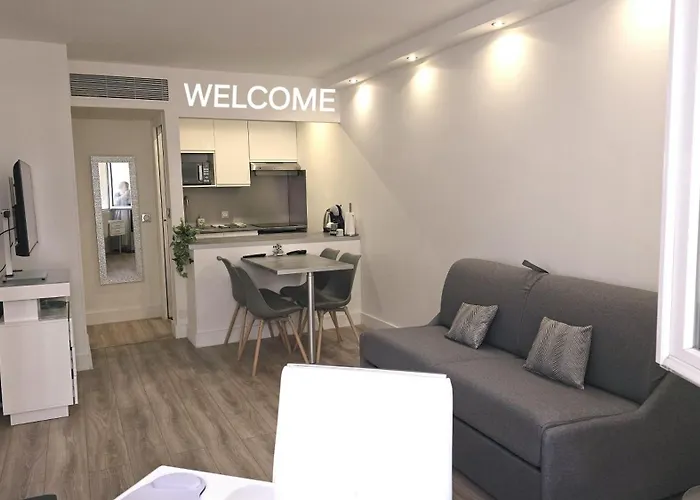 Suite Prestige Paris-La Defense Balcon-Terrasse