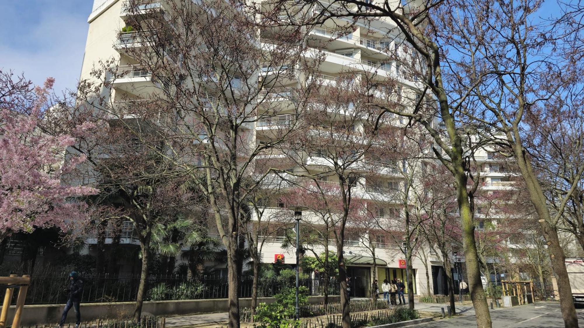 Prestige Paris-la Defense Balcon-terrasse * Courbevoie